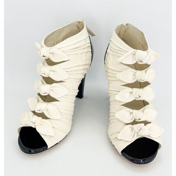 Authentic NWT CHANEL Ivory Bow Detail CC Logo Ruched Ankle Booties Size … - Picture 5 of 17